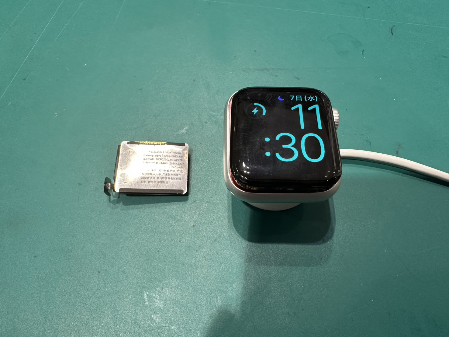 【五反田よりご来店】 AppleWatchSEのバッテリー交換修理をご依頼いただきました！